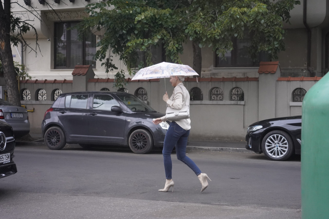 Cristina Rus și-a păstrat formele din perioada când făcea furori cu trupa Blondy (Foto: CANCAN.RO)