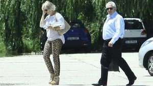 Sanda Ladosi radiaza din nou! Si-a scos sotul in public pentru prima oara de cand a iesit din inchisoare!