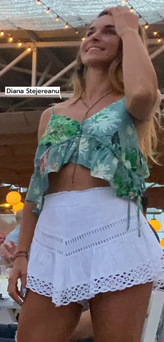 Antrenoarea de fitness a vedetelor, Diana Stejereanu, s-a simțit în elementul ei la LOFT / Sursă foto: CANCAN.RO