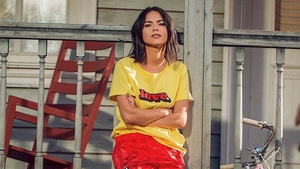Inna, pasionată de mașini de lux. Ce bolid conduce vedeta