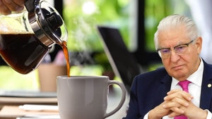 Ce se întâmplă cu creierul tău dacă bei cafea pe stomacul gol, potrivit dr. Vlad Ciurea. Efectele sunt ireversibile