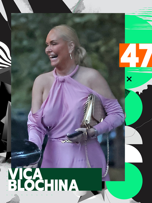 Top 50 dive cu “butonașii” la înaintare. Cine “înțeapă” mai puternic dintre Bianca Drăgușanu, Antonia sau Delia?