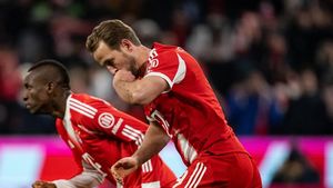 De pe băncile școlii pe cele mai mari stadioane ale lumii: povestea de dragoste dintre Harry Kane și Kate Goodland