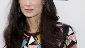 Vezi ce decizie socanta a luat Demi Moore, dupa ce a fost respinsa de propriile ei fiice!