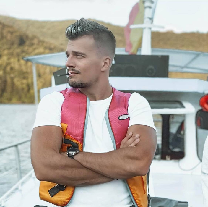 Alex Meroiu, noul iubit al ”Reginei Tik Tok-ului”