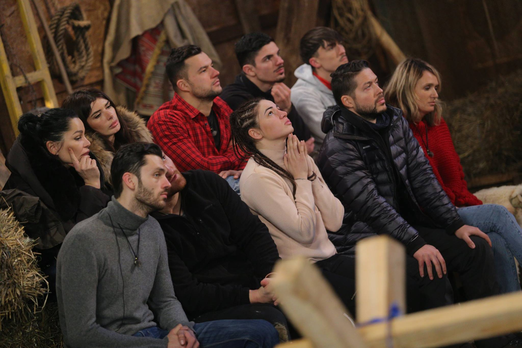 „Rușine, Pro TV! Aceste imagini nu trebuiau difuzate”. Scene scărboase la show-ul Ferma