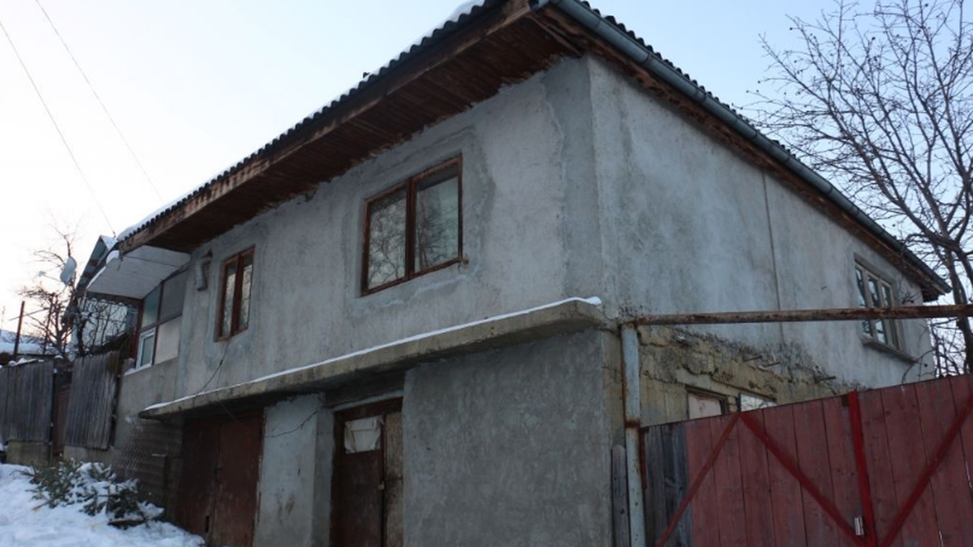 Şi-a omorât soţul pentru că a înjurat-o când tăia ceapă. Câţi ani de puşcărie a primit femeia din Iaşi