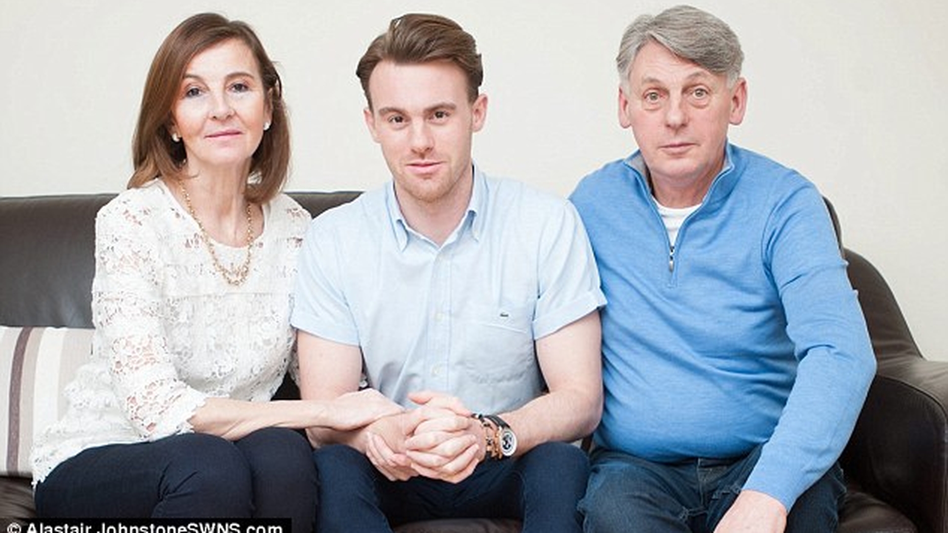 Cazul bizar al unui fotbalist englez! A uimit medicii. S-a trezit din comă crezând că are șase ani și vorbind perfect franceză
