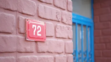 Amenzi uriașe pentru cei care nu au numărul casei afișat. Orașul din România unde s-a luat această decizie