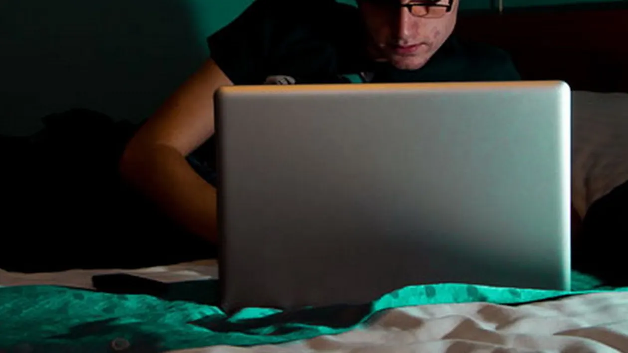 A murit in timp ce vorbea cu prietenii pe SKYPE! Care au fost ULTIMELE cuvinte ale unui elev de nota 10!