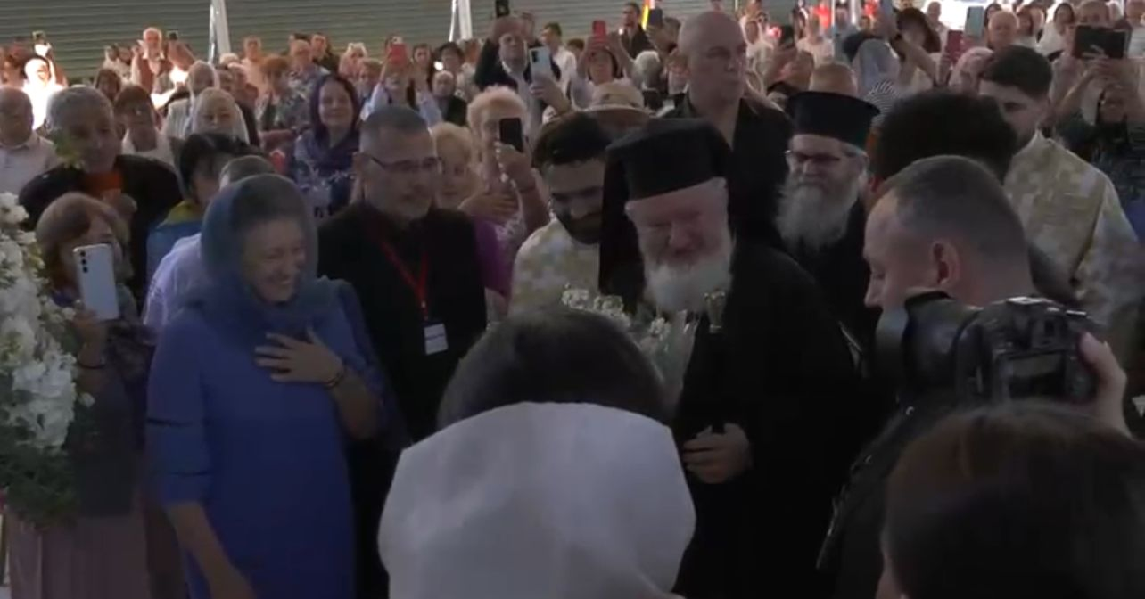 S-a sfințit biserica de 10 milioane de euro a lui Gigi Becali din Pipera. Imagini de la marele eveniment