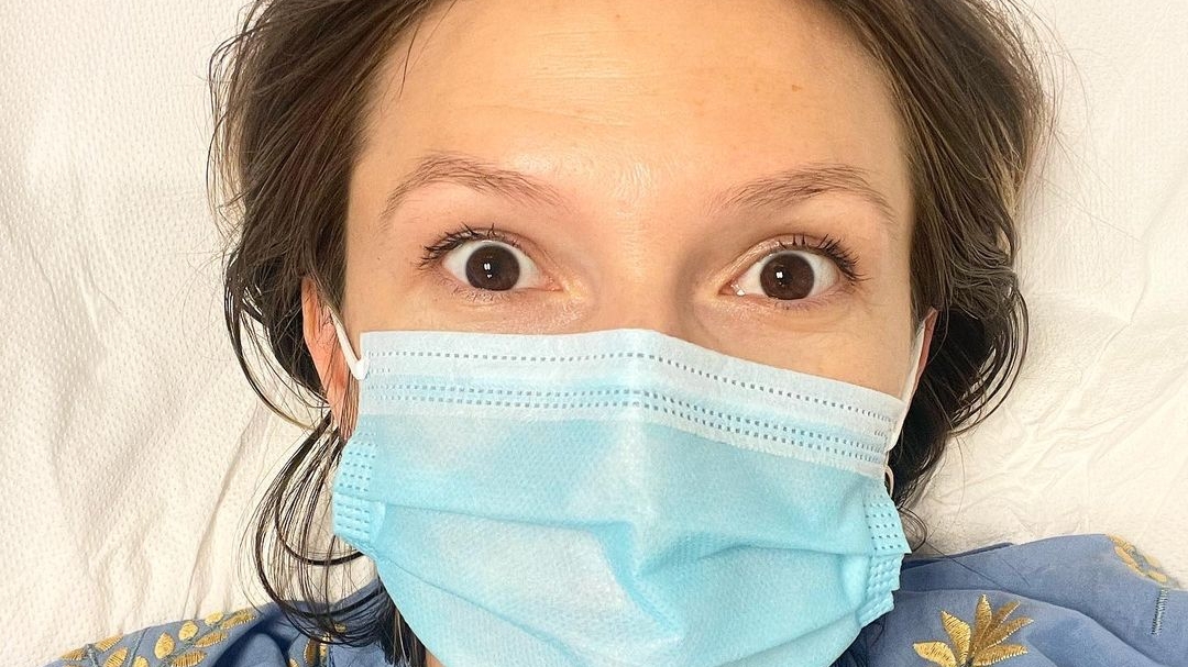 Adevăratul motiv pentru care Adela Popescu a lipsit de la "Vorbeşte lumea". Prezentatoarea TV este infectată cu noul coronavirus: "M-au lovit simptomele"
