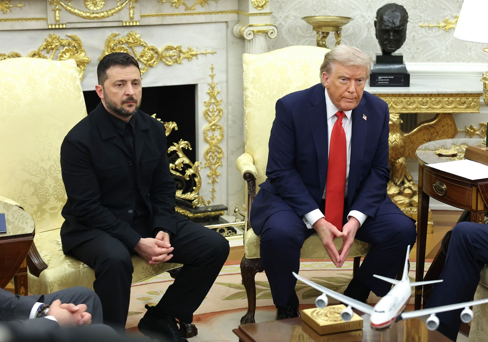 Cât costă costumul pe care Volodimir Zelenski l-a purtat în SUA? Donald Trump l-a complimentat pentru ținută