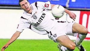 A ales banii in locul Rapidului!