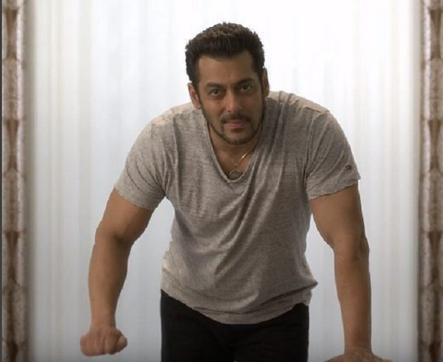 Iulia Vântur s-a despărțit de Salman Khan! Ce mesaj a transmis vedeta
