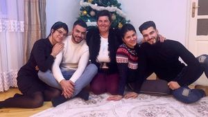Culiţă Sterp provine dintr-o familie de oameni simpli! Cu ce se ocupă surorile artistului, Ileana şi Geta. Nu te-ai fi gândit la asta