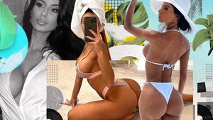 Face șpagatul și sfoara, e fierbinte domnișoara! Angela are trupul perfect! Nu-i vezi nici măcar un singur defect!