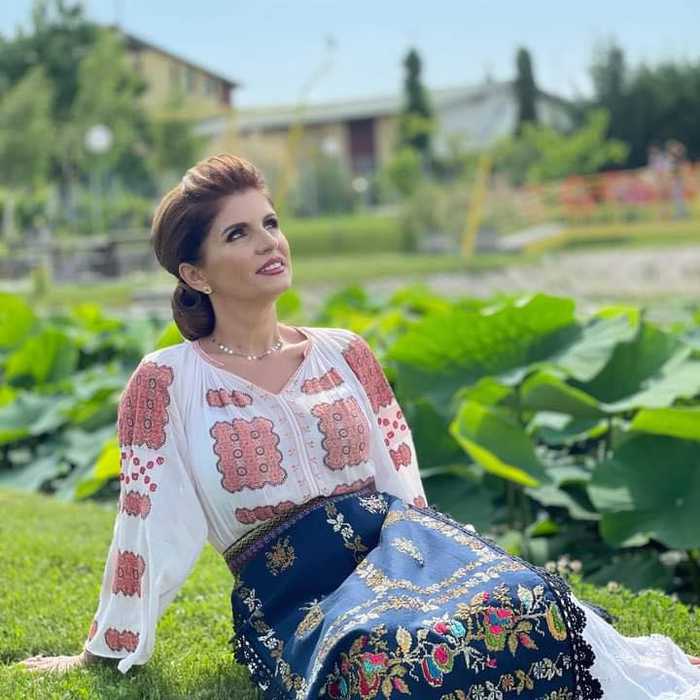 Mariana Ionescu Căpitănescu s-a ales cu lovituri și vânătăi la schi (Foto: Facebook)