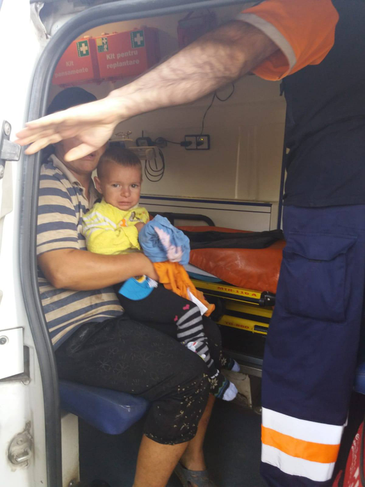 Copil de doi ani, dispărut în județul Dolj! Părinții îl caută disperați