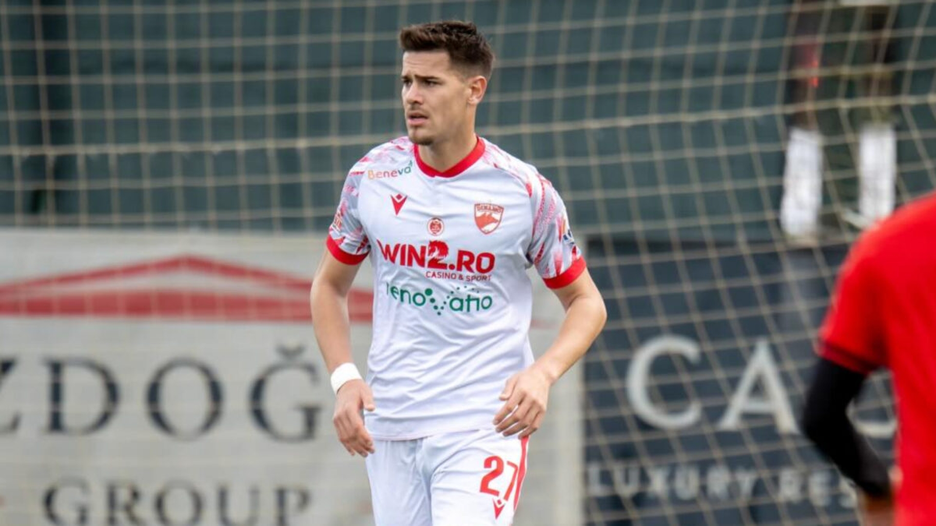 Ricardo Grigore și soția, prinși în mijlocul unui scandal la o petrecere de botez. Alexandra a ajuns la spital: ”Are 2 copci la cap”