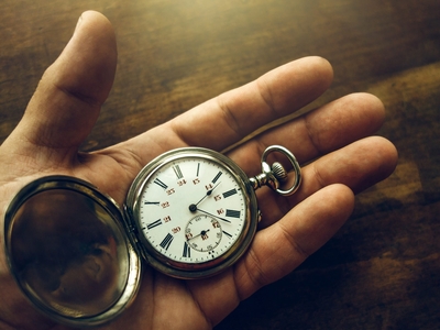 De ce timpul pare să treacă mai repede pe măsură ce îmbătrânești