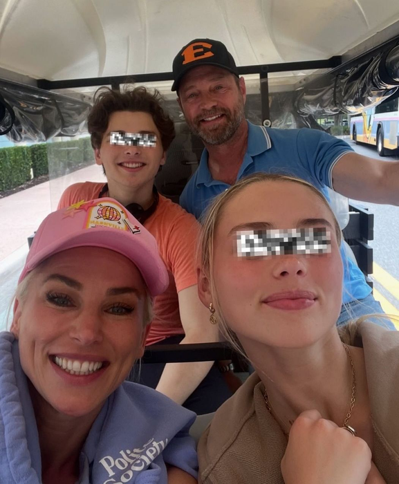 Cum arată familia actorului Jason Priestley. Sursa foto: Instagram
