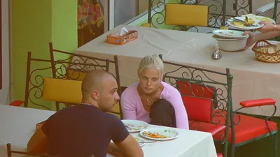 Dragoste în șlapi și logodnă fără final! Jojo și fratele Monicăi Anghel, poza care anunța despărțirea înainte să se întâmple