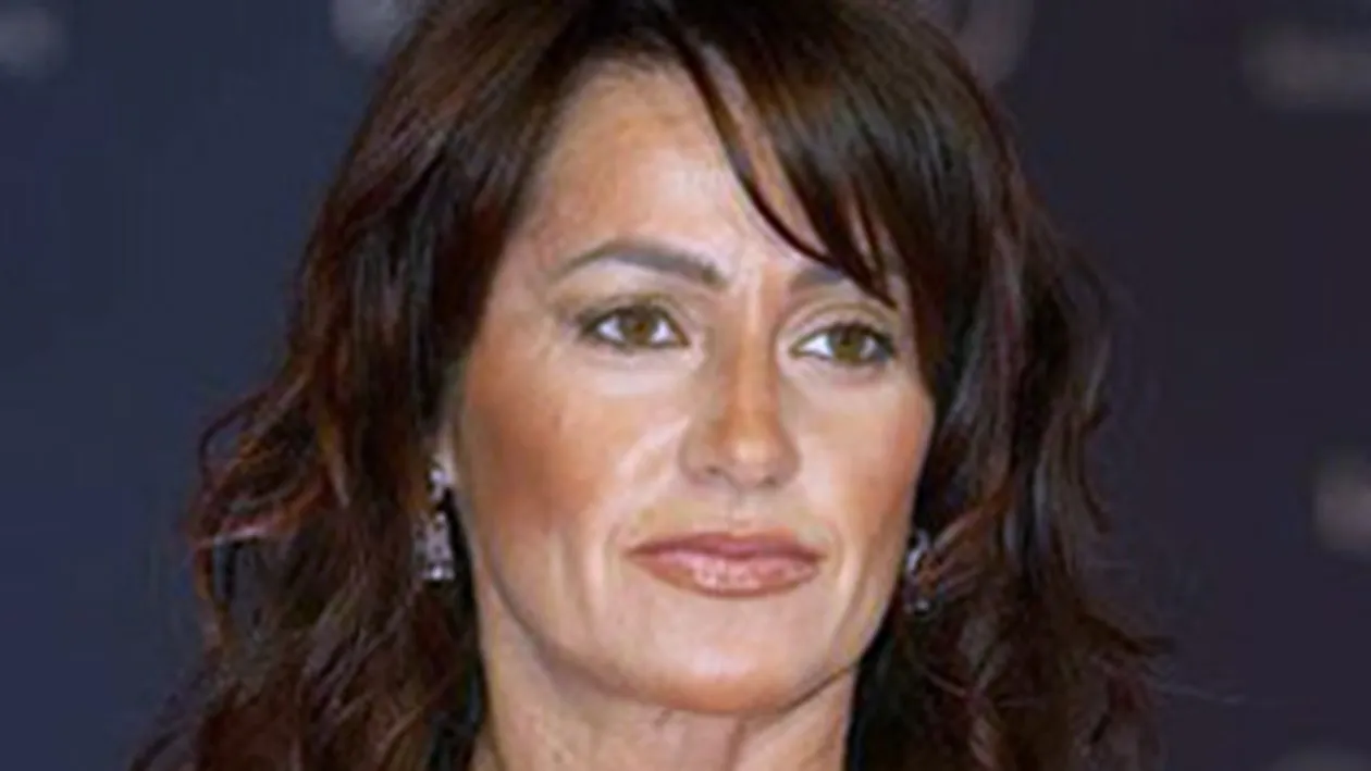 Nadia Comaneci si Alexandru Tomescu, cetateni de onoare ai orasului Busteni