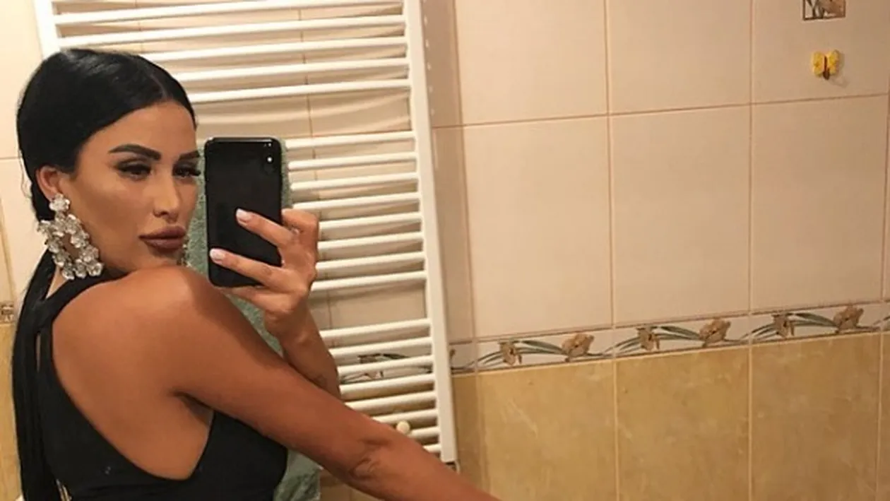 Daniela Crudu, fotografii de infarct! S-a pozat dezbrăcată prin Mangalia și... Imaginile postate de artistă sunt demențiale