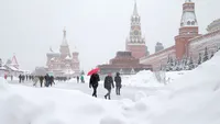 Fenomen extrem în Rusia! Moscova a fost îngropată în zăpadă. Vremea rea se răspândește în Europa