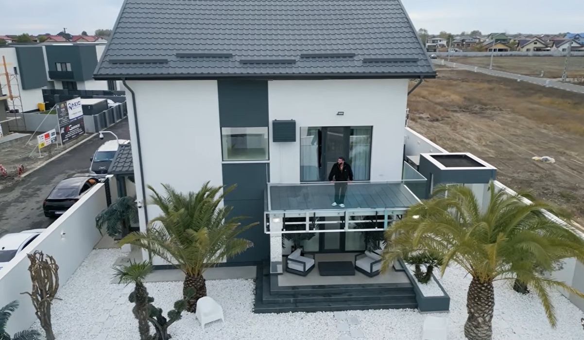 Cum arată vila din Domnești a lui Dorian Popa. Vloggerul a renovat fiecare colțișor al casei