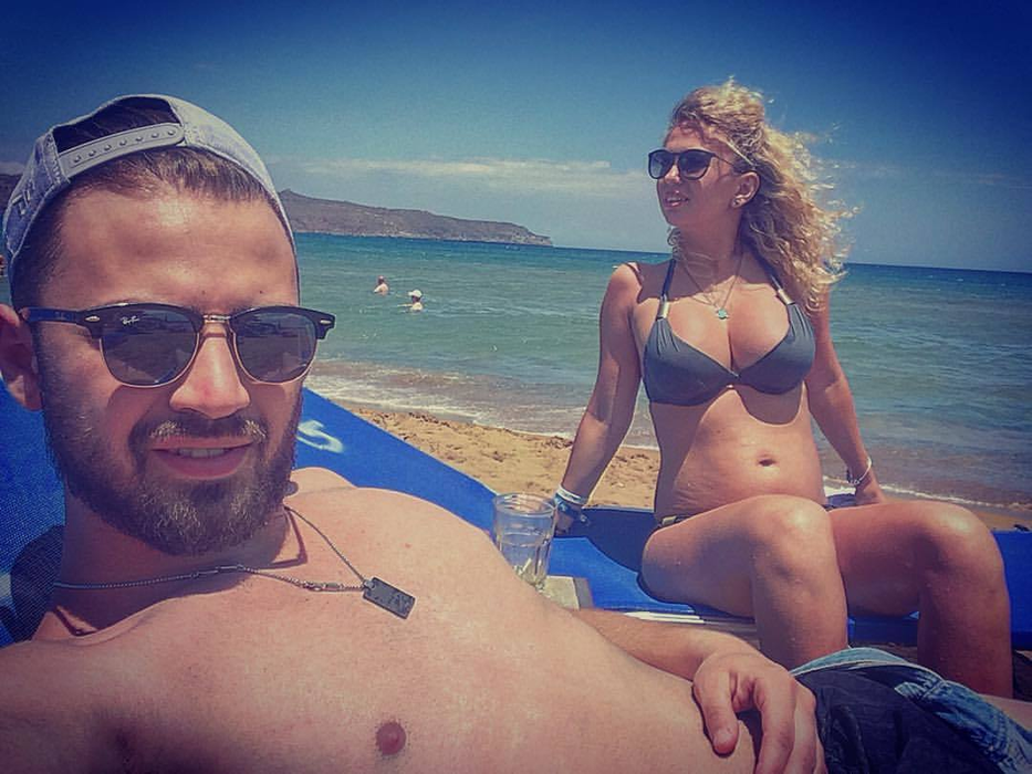 Sandra Neacşu, alături de fratele ei mai mare, Andrei.