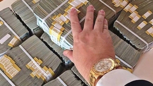 Curs valutar 28 martie 2019. Dezastru pe piața bancară. Euro a crescut din nou. Câți lei costă azi moneda europeană