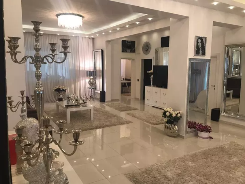 Imagine din vila Oanei Zăvoranu/ Sursa foto: Instagram