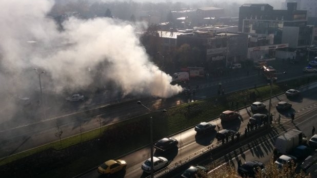 Explozie in Bucuresti! Norii de fum au panicat mai multi oameni