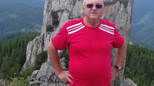 Poveste incredibilă! Cu banii luați și cu ochelarii defecți. Ce spun reprezentanții clinicii medicale