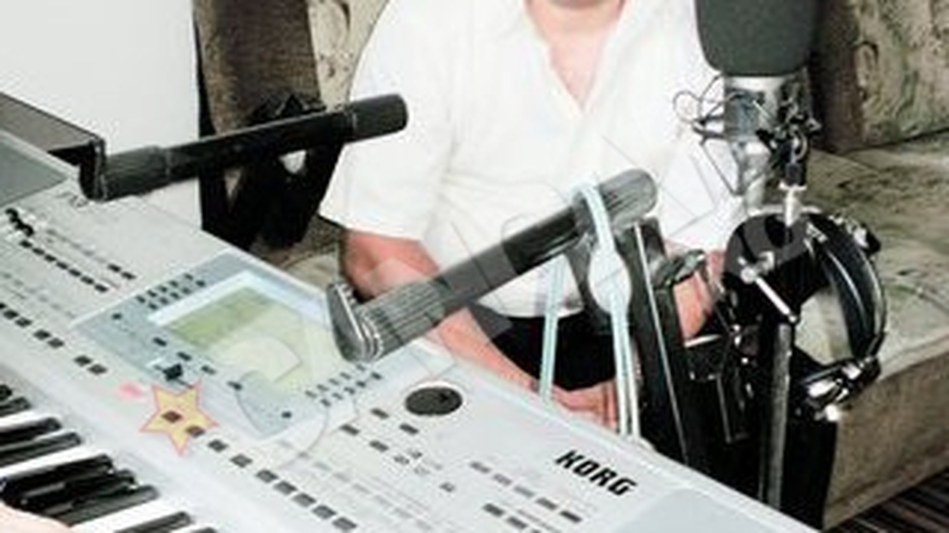 Liberalul Adrian Miutescu a dat politica pe romante