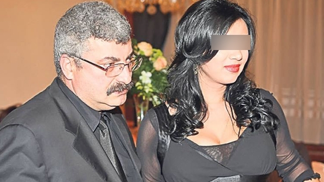 Fosta soţie a lui Prigoană şi-a mai scos din grăsime. Işi pune silicoane!