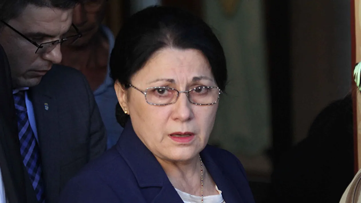 Parlamentarii au votat! Ecaterina Andronescu ramane fara imunitate parlamentara