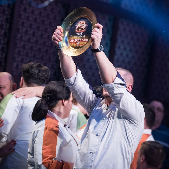 Gianny i-a dedicat trofeul de la "Chefi la cuţite" bunicii sale