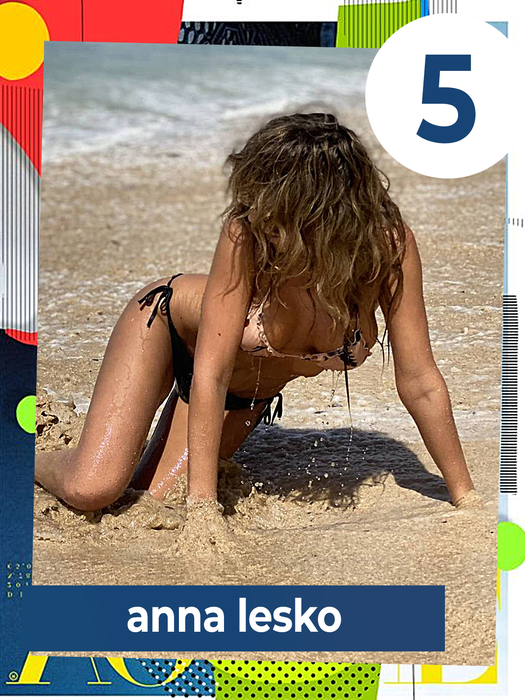 Top 30 sexy-vedete „prinse” în „buza” mării sau pe marginea piscinei