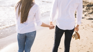 Celebrii actori, din nou împreună la un an de la divorț. Cum au fost surprinși înainte de Crăciun