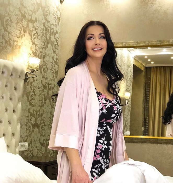 Surpriza vine de la Tavi Clonda! A cerut-o de nevastă, din nou, pe Gabriela Cristea: ”Fac nuntă!”