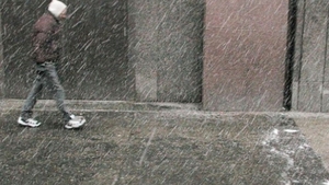 PROGNOZA METEO 12 IANUARIE: Ploi şi ninsori abundente în toată ţara
