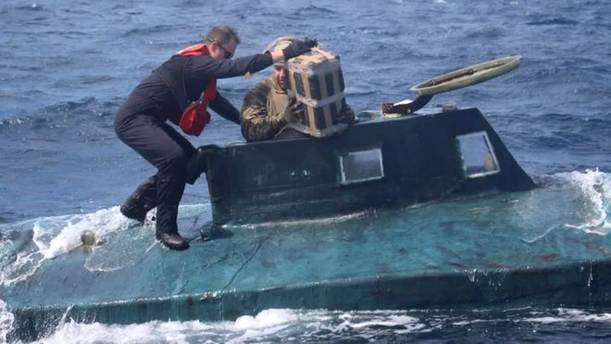 Operațiune-șoc a autorităților spaniole. Au capturat un „narcosubmarin” cu peste 2000 de kilograme de cocaină