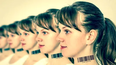 Companie acuzată că pregătește clone umane. E tulburător ce vrea să facă cu ele