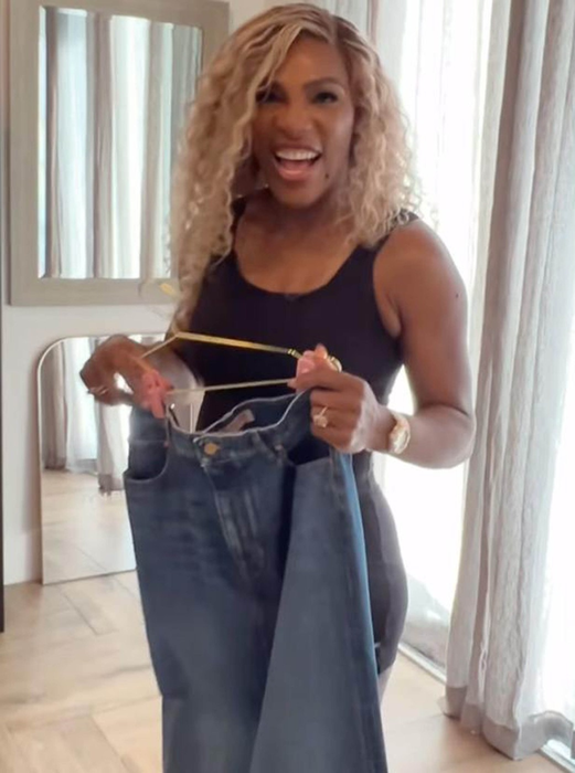 Serena Williams încearcă fusta de blugi pe care nu o putea purta înainte de a pierde în greutate: „Se va potrivi sau nu?” 31 decembrie 2024. Foto: Profimedia