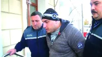 Ce pedeapsă riscă interlopul care l-a atacat cu sabia pe poliţistul sucevean 