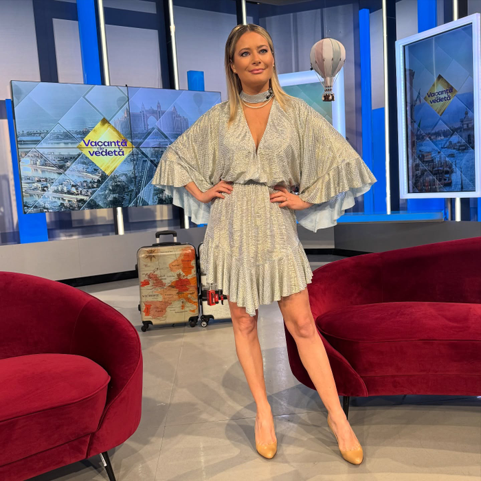 Cum se menține în formă Laura Cosoi, după patru nașteri! Secretul cu care a scăpat imediat de kilogramele în plus