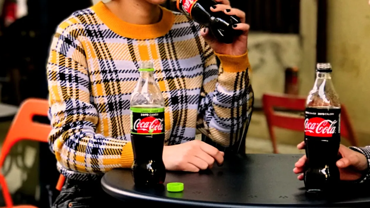 Surpriză! Câte calorii sunt într-o sticlă de 0.5 litri de Coca-Cola, de fapt